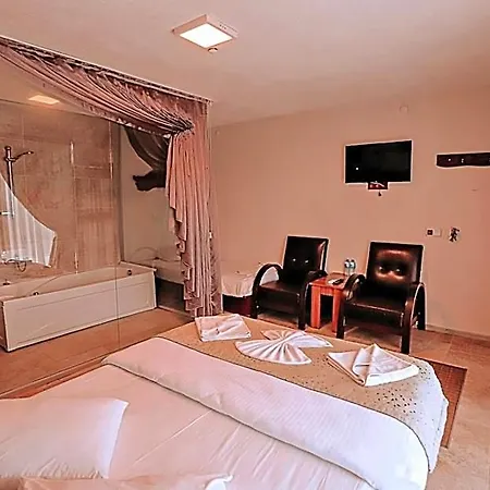 Hotel Goedence Restoran 5*