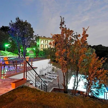 Hotel Goedence Restoran 5*