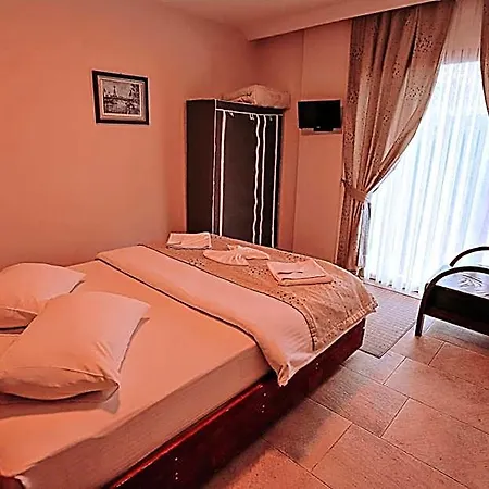 Goedence Restoran Hotel Seferihisar