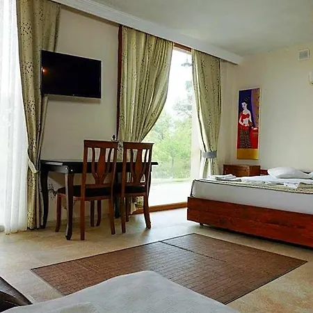 Goedence Restoran Hotel Seferihisar